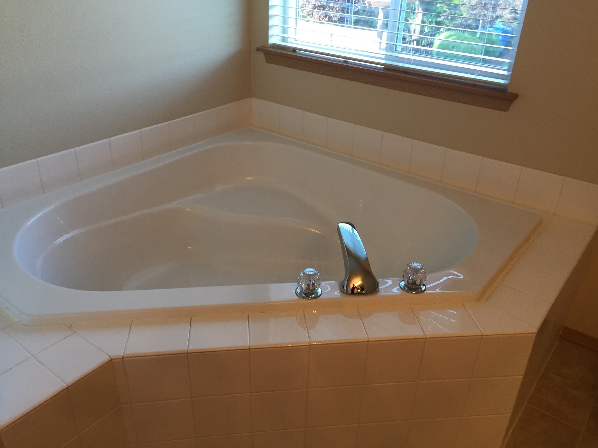 Building Photo - 17727 1st Ave Ct E