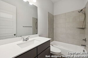 Building Photo - 1018 Quemada Rnch