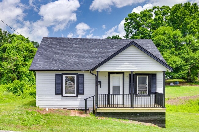 Primary Photo - Cute 2 bedroom 1 bath home in Gastonia.