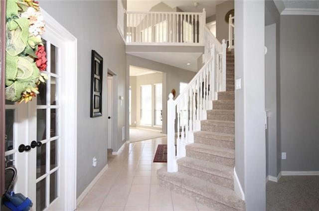 Building Photo - 5710 Roanoke Dr