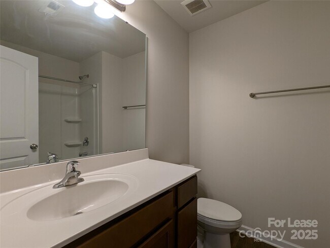 Building Photo - 7123 Jane Parks Way