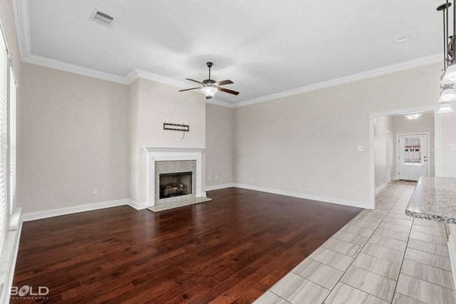Building Photo - Gorgeous Home For Rent!!