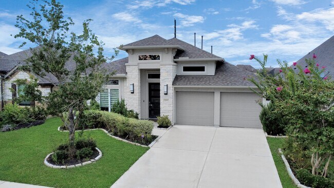 Building Photo - 13007 Hydeland Dr