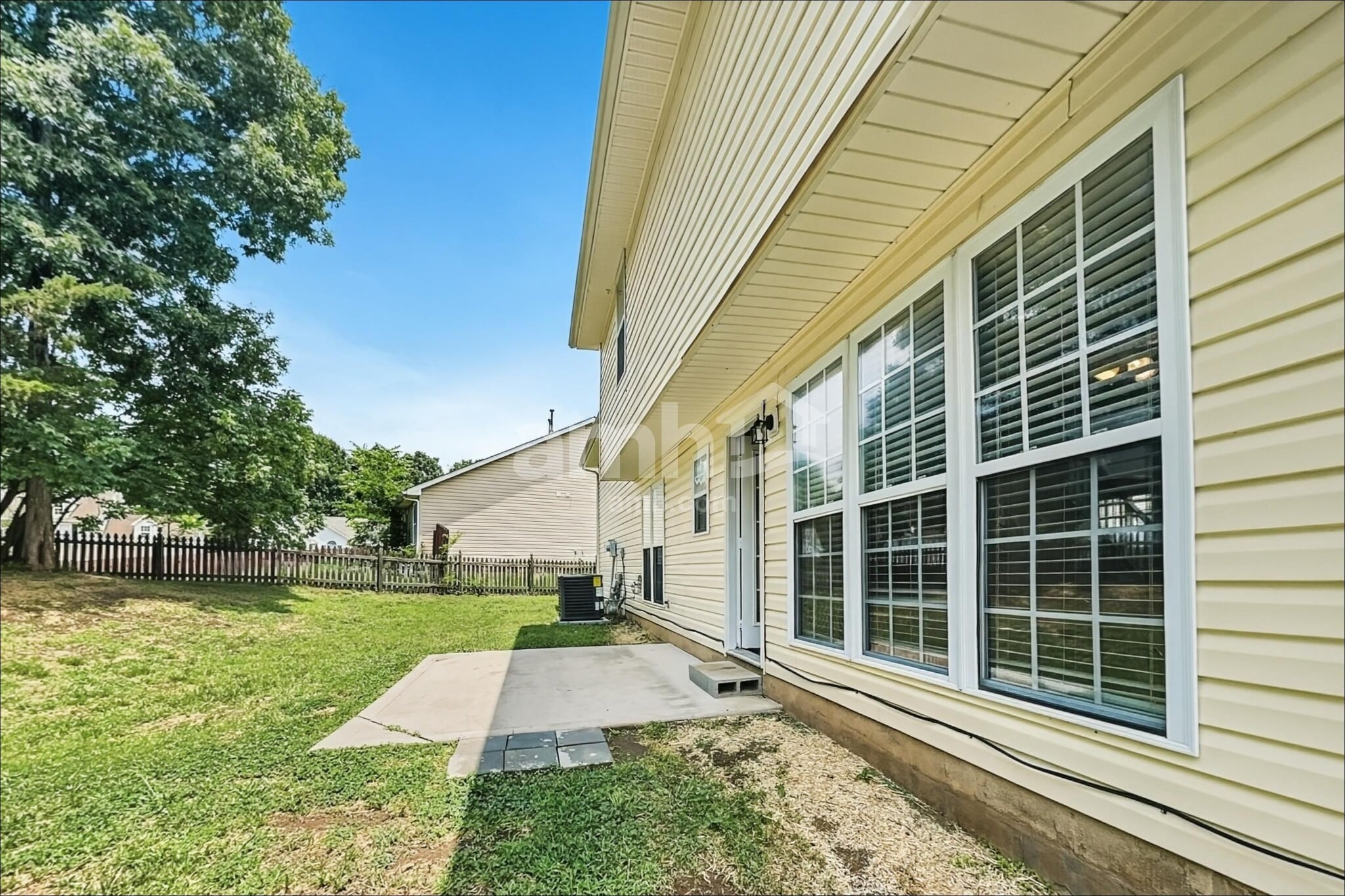 Building Photo - 12627 Waterfall Pl