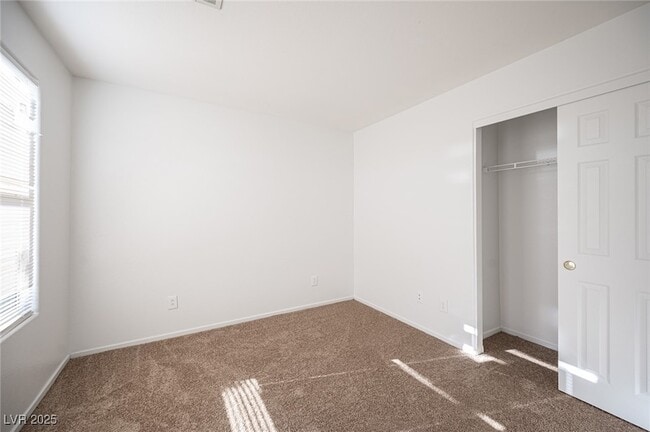 Building Photo - 5928 Strayhorn Ct