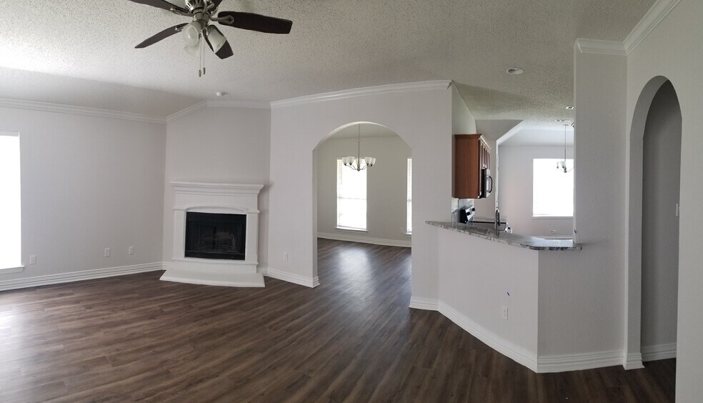 Building Photo - 229 Stanley Dr