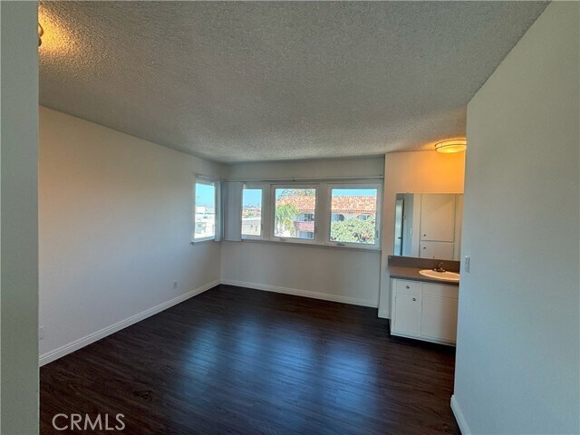 Building Photo - 3710 Garnet St