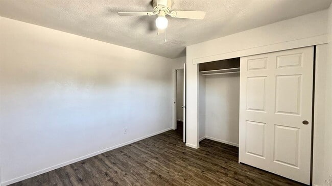Building Photo - 665 S Coalinga St