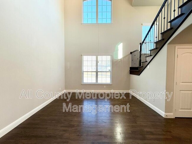 Building Photo - 950 Dartford Dr