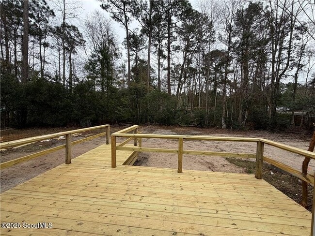 Building Photo - 1222 White Dr N E