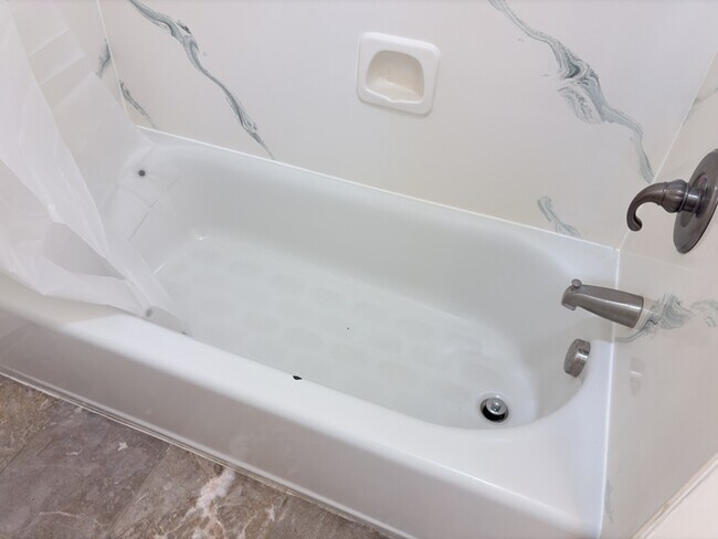 Building Photo - Peppercorn