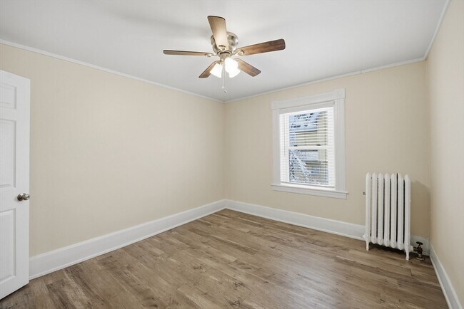 Building Photo - 115 Berkshire St