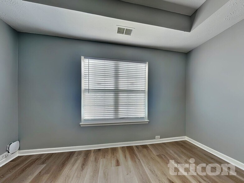 Building Photo - 6836 Bridgewood Dr