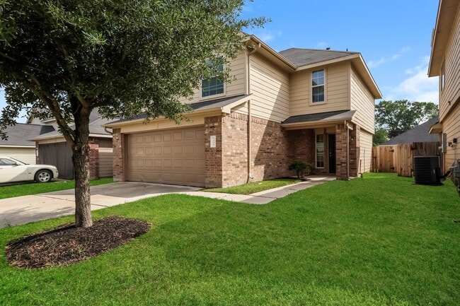 Building Photo - 2446 Tomica Ct
