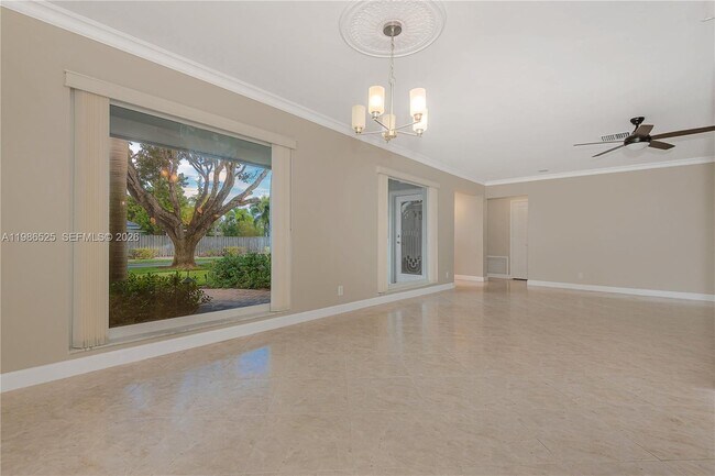 Building Photo - 2070 NE 65th St