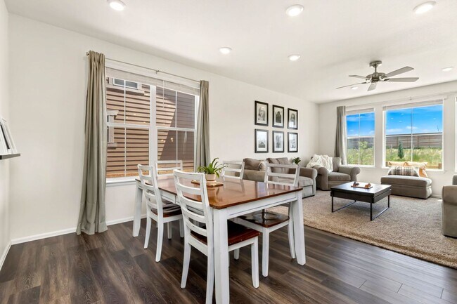 Building Photo - Stunner in North-East Fort Collins with 4-Bedrooms, 2.5 Bathrooms, and 2-Car Garage