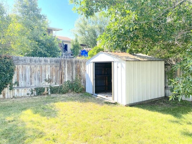 Building Photo - 5542 S 5340 W