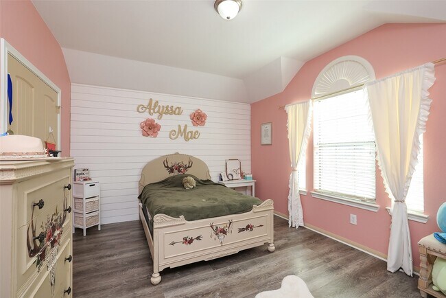 Building Photo - 20811 Noble Crusade Ct