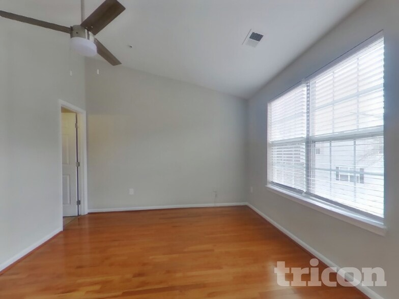 Building Photo - 11012 Mary Digges Pl