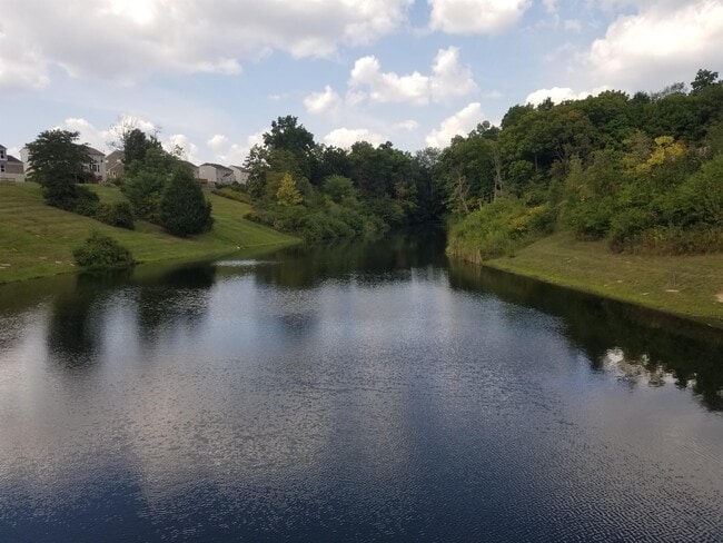 Building Photo - 1389 Meadowrun Ln