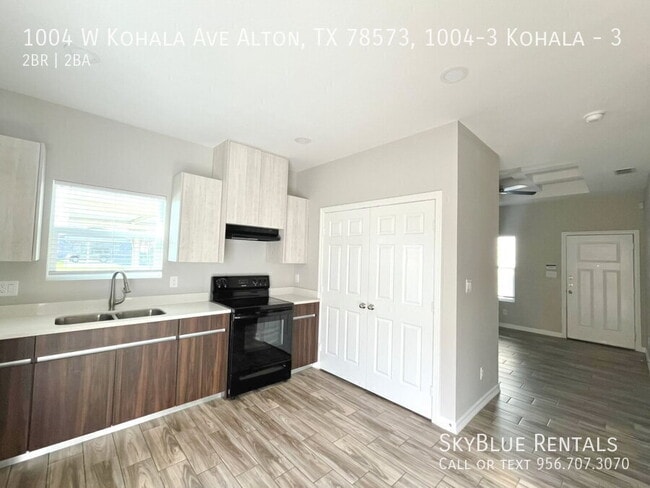 Building Photo - 1004 W Kohala Ave