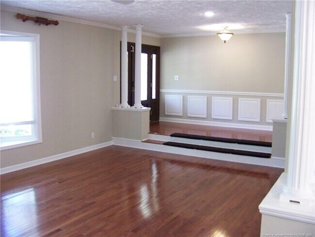 Building Photo - 6829 Towbridge Rd