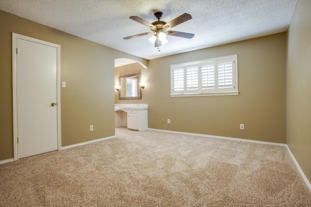Building Photo - 5815 Sandhurst Ln