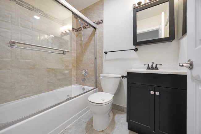 Building Photo - 47 Gant Cir