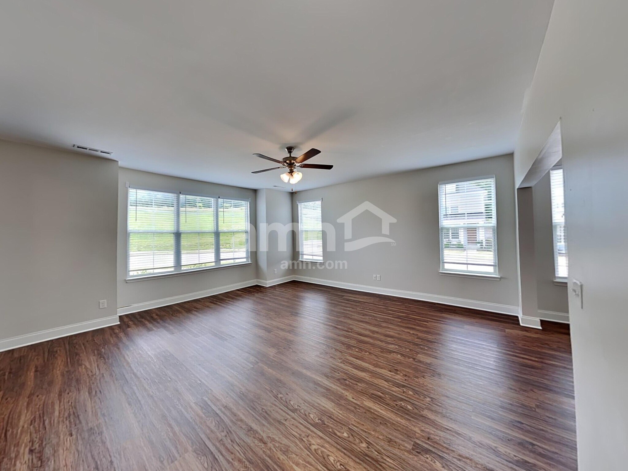 Building Photo - 5351 Tupelo St