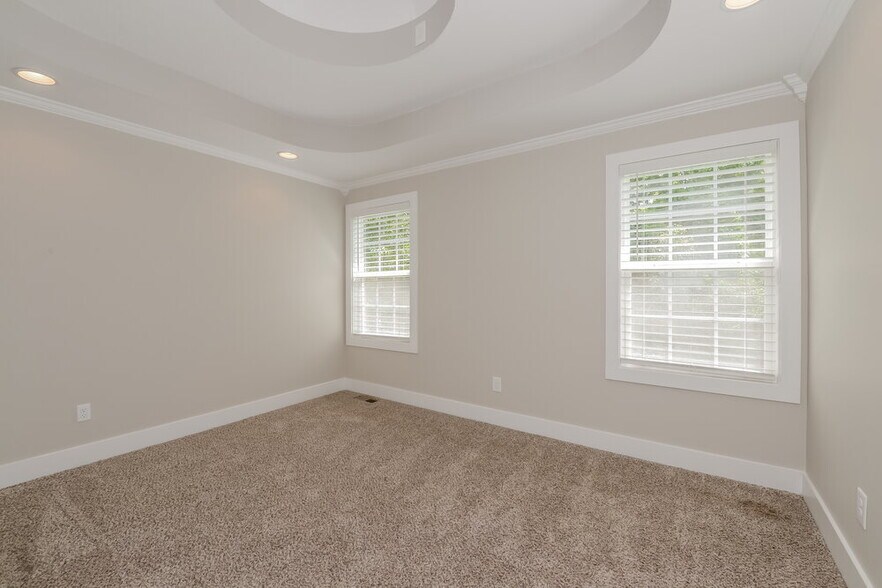 Building Photo - 1724 Brick Ct