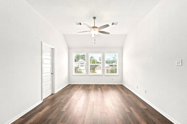 Building Photo - 1202 Vilamoura Ct