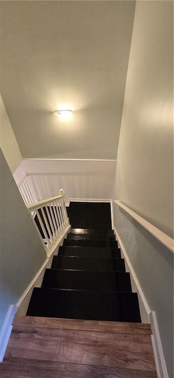 Building Photo - 232 Valley Xing