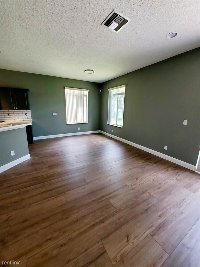 Building Photo - 4 br, 2.5 bath House - 19377 SW 65th St