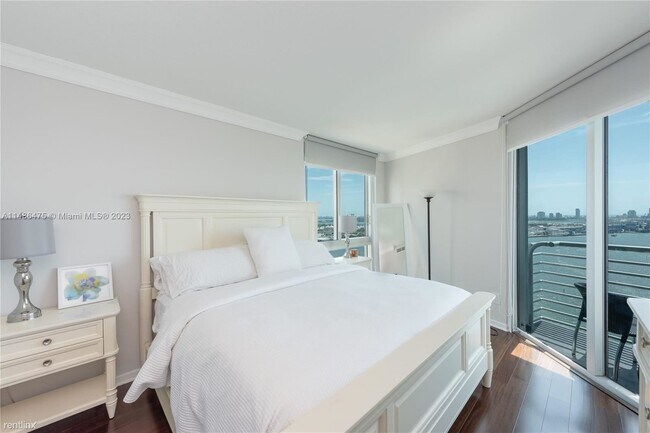 Building Photo - 3 br, 2 bath House - 335 S Biscayne Blvd A...