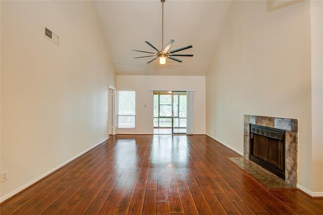 Building Photo - 4144 Greystone Way
