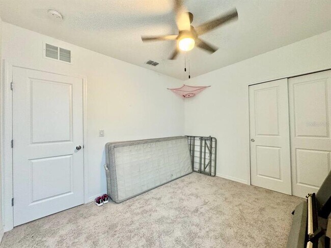 Building Photo - 20659 Drake Elm Dr