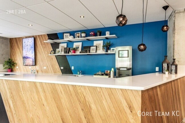 Building Photo - 2705 McGee Trafficway