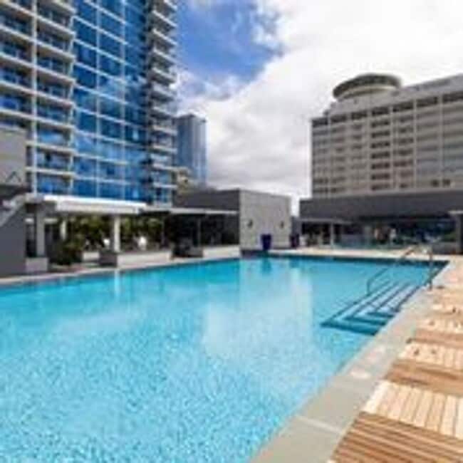 Building Photo - Penthouse 1-bedroom with 2-Parking!