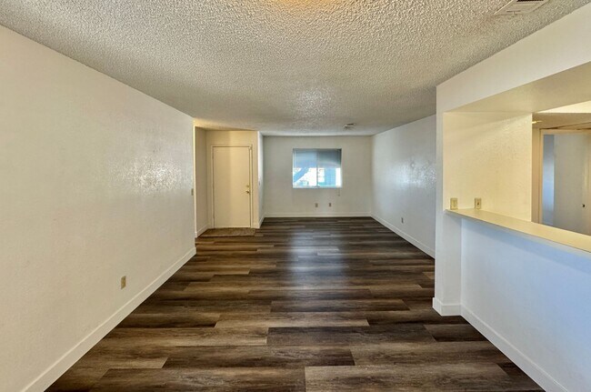 Building Photo - Condo with Garage Attached for rent!