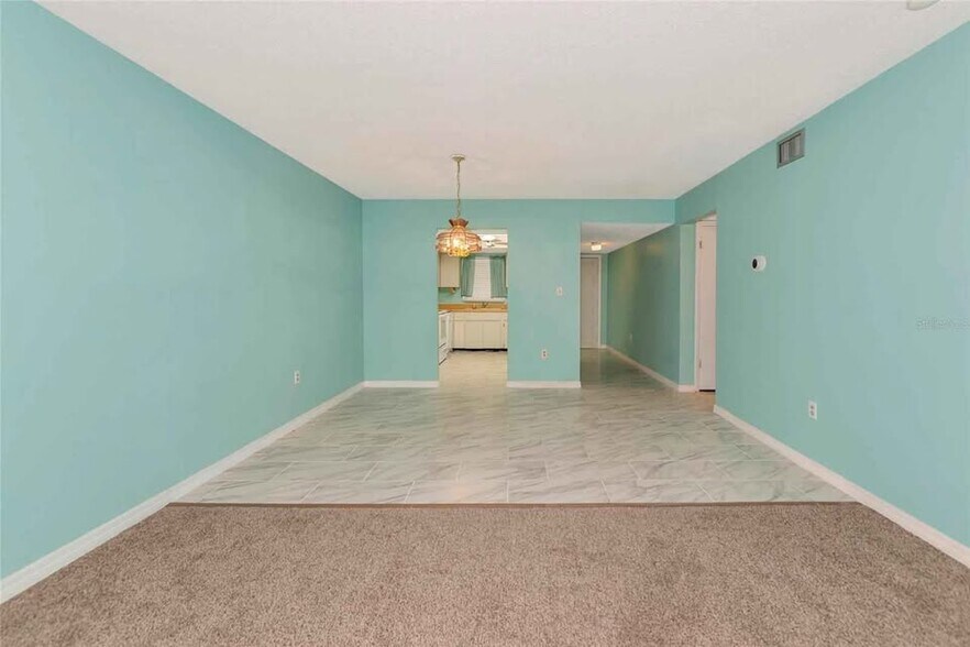 Building Photo - 3072 Lake Bayshore Dr