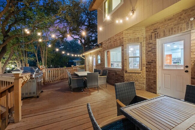 Building Photo - 13702 Yellow Oak Cir