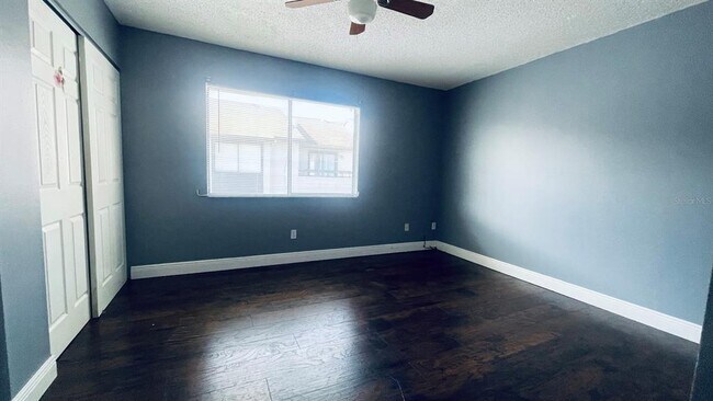 Building Photo - 202 Eden Ln