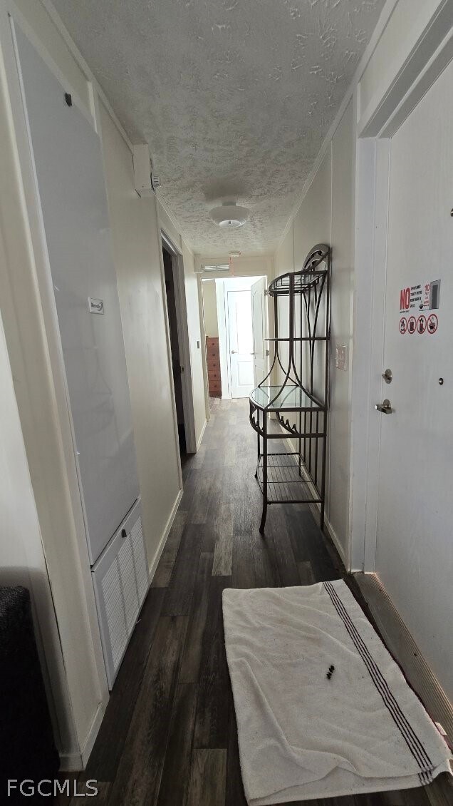 Building Photo - 4850 Pioneer 16th St