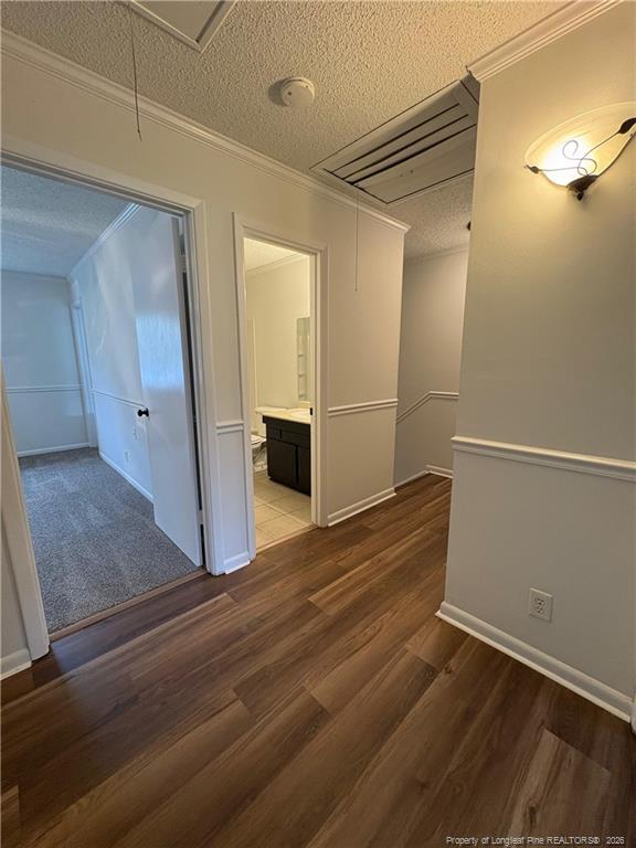 Building Photo - 571 Winding Creek Rd