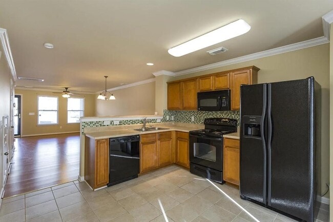 Building Photo - 1382 Rural Hill Rd