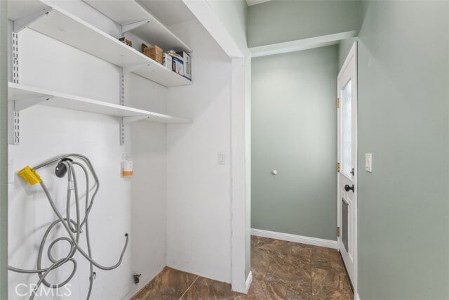 Building Photo - 5849 E Gossamer St