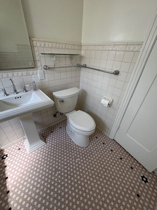 Building Photo - Classic Spanish Revival in California Heig...