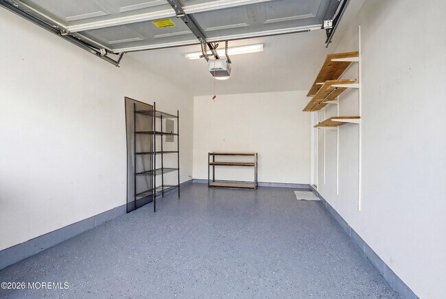 Building Photo - 69 Daniele Dr