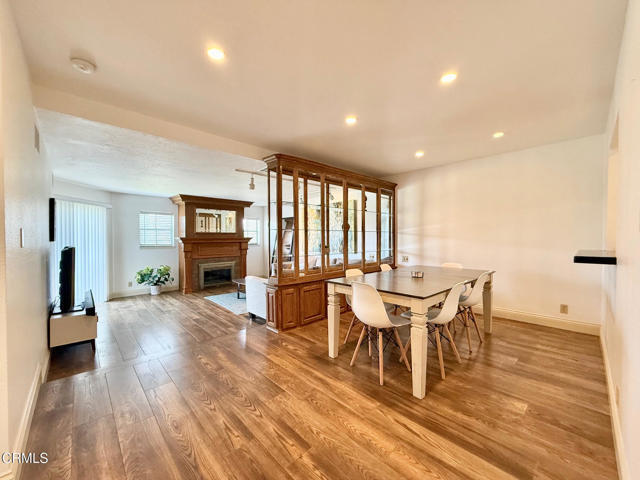 Building Photo - 615 Island View Cir