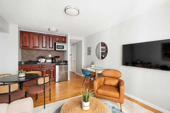 Building Photo - 238 W 73rd St